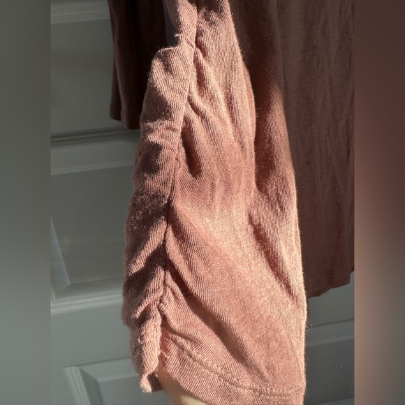 Dusty Rose Cowl Neck Gap 3/4 Length Long Sleeve Shirt - Picture 6 of 8